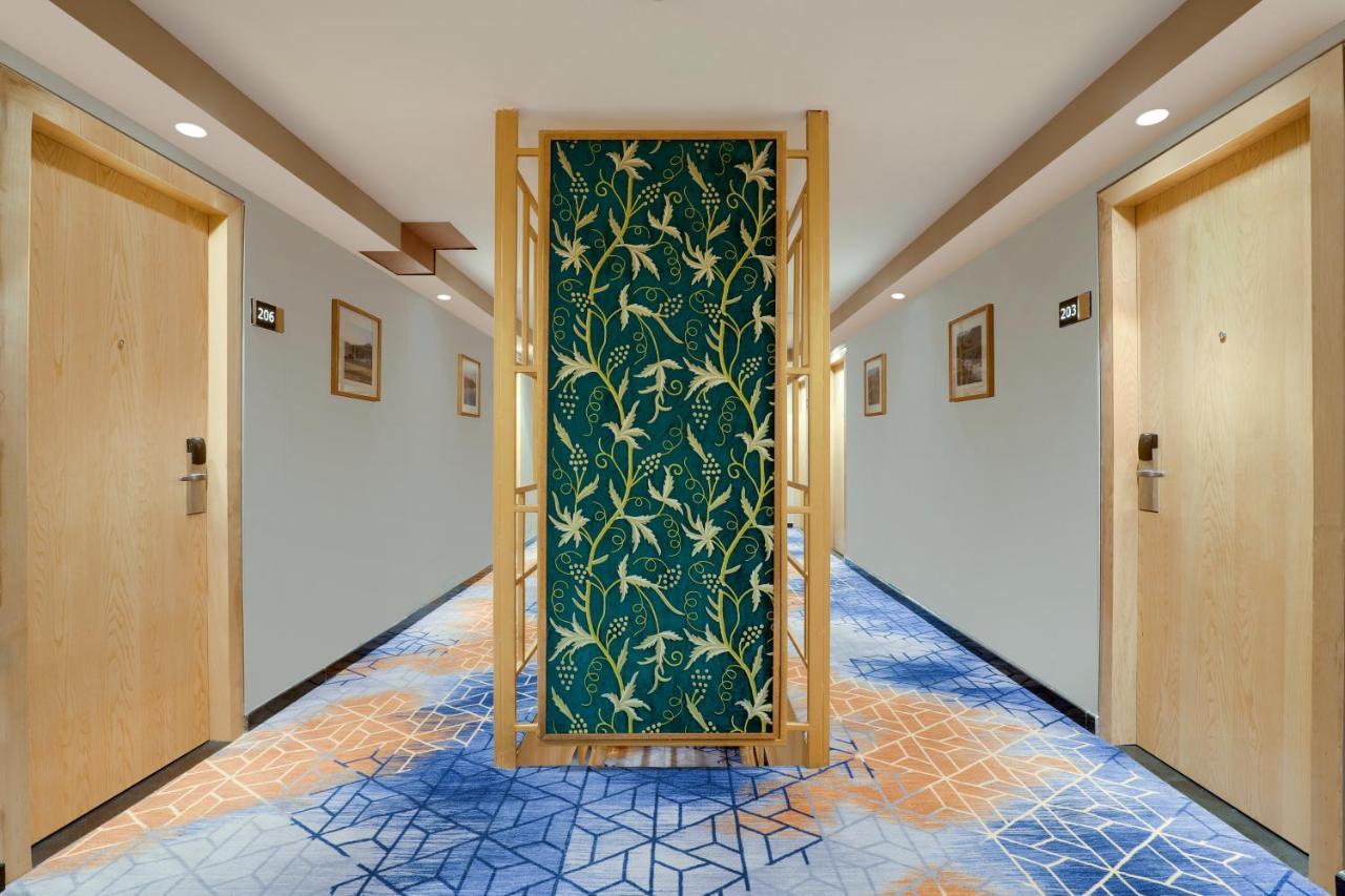 Lemon Tree Hotel, Sonamarg Bagian luar foto