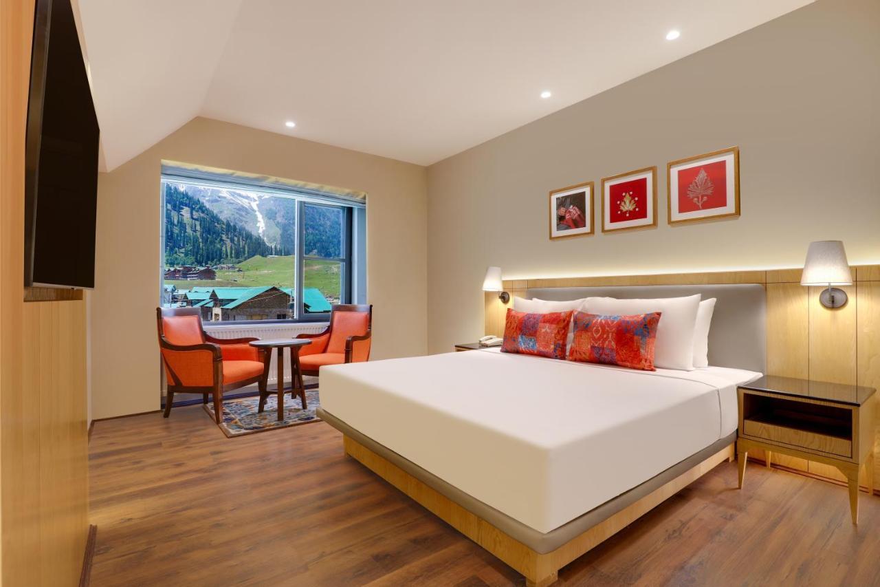 Lemon Tree Hotel, Sonamarg Bagian luar foto