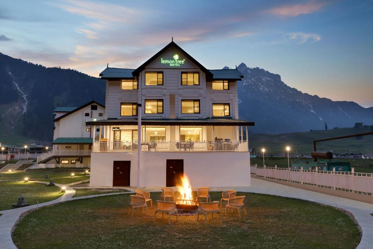 Lemon Tree Hotel, Sonamarg Bagian luar foto