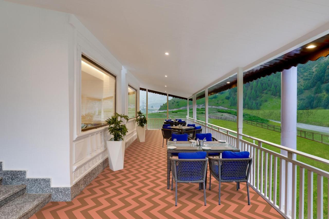 Lemon Tree Hotel, Sonamarg Bagian luar foto