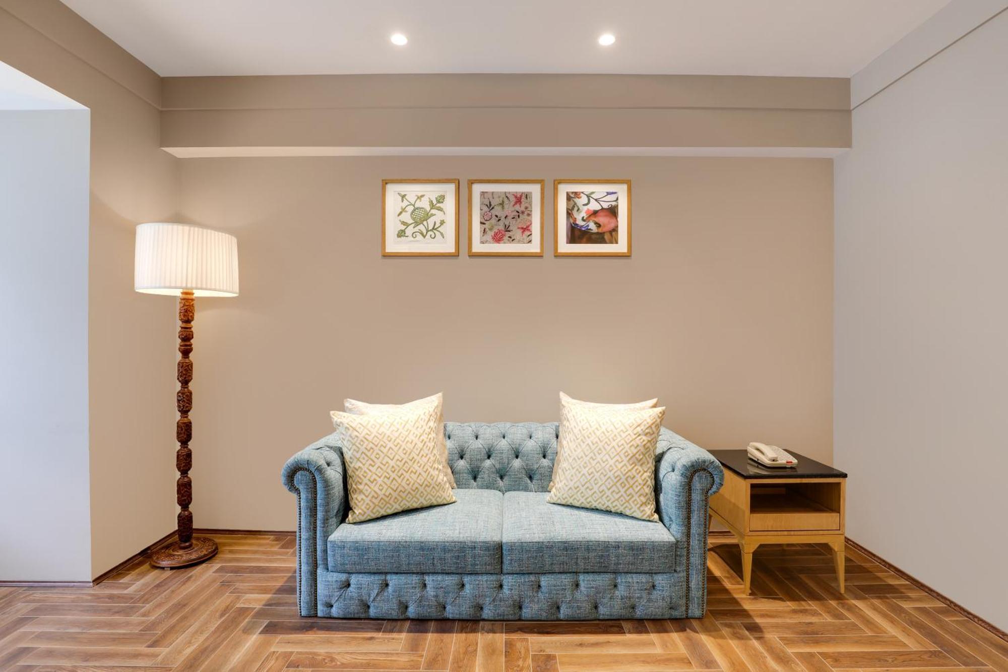 Lemon Tree Hotel, Sonamarg Bagian luar foto
